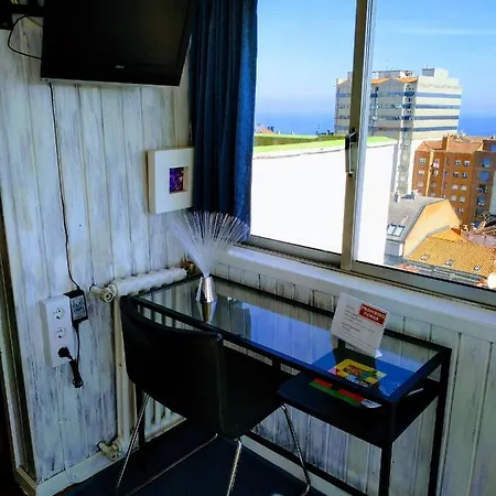 Apartamento ático Uría *